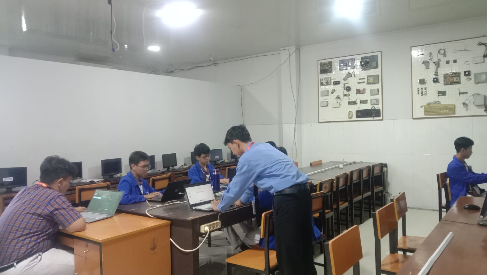Bengkel Komputer